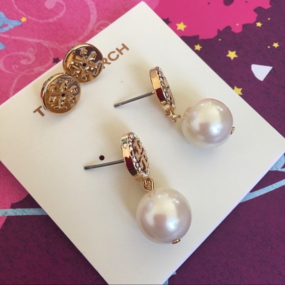 ❌sold❌ Tory burch crystal stud earrings with pearl - Picture 2 of 6